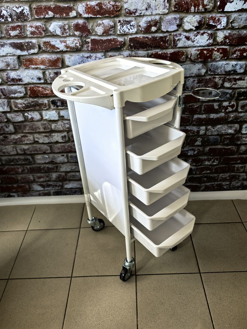 12chair.jpg